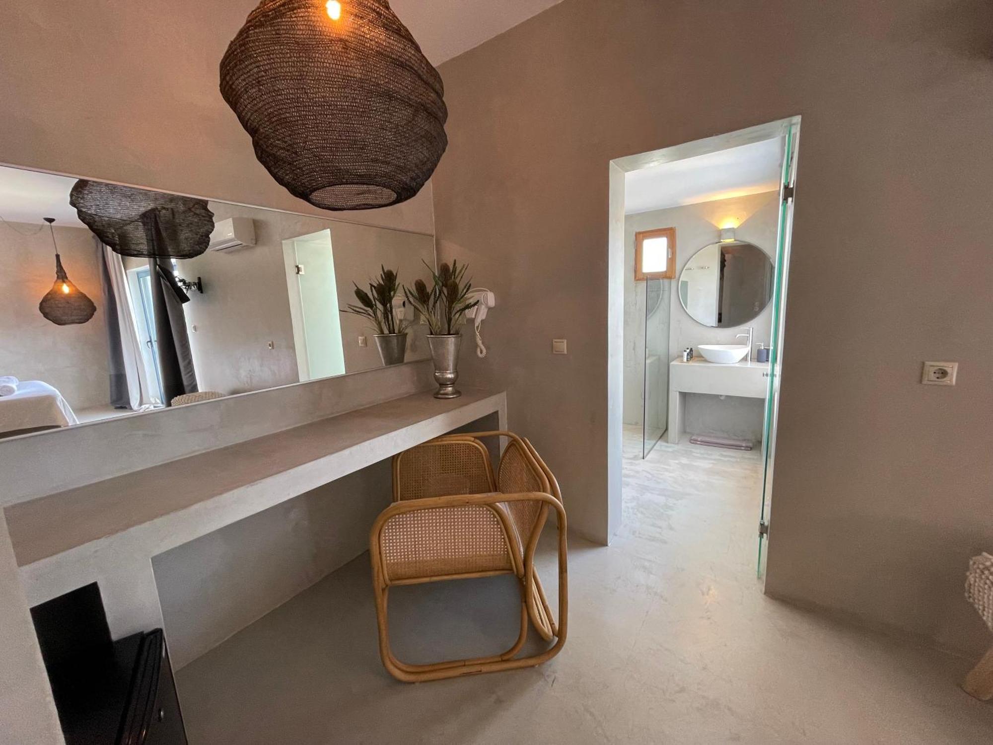 Eight Dimensions Capari Suites Elafonisos חדר תמונה
